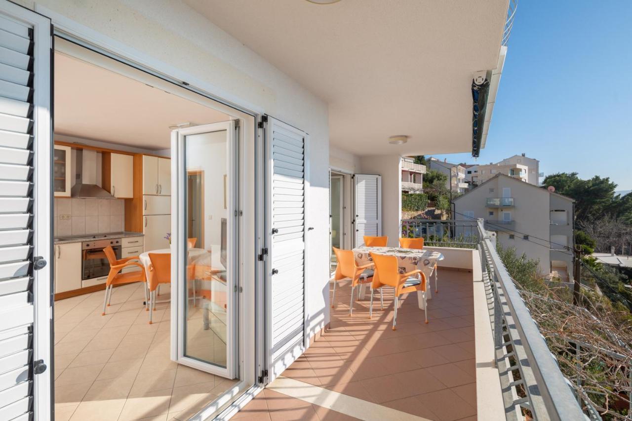 Beach Penthouse Diamond Омиш Экстерьер фото