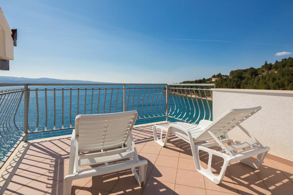 Beach Penthouse Diamond Омиш Экстерьер фото